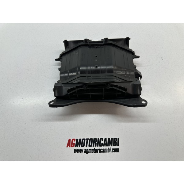 INTAKE MANIFOLD AIR BOX HONDA CBR 1000 RR...