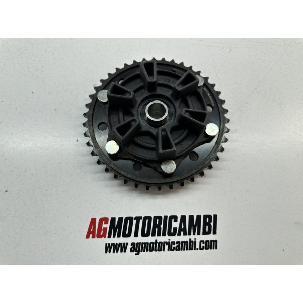 HUB REAR WHEEL SPROCKET HONDA CBR 1000 RR...