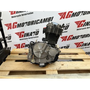 BLOC MOTEUR COMPLET SUZUKI DR 600 1986-1989 N401