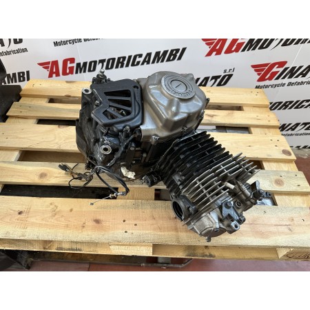 KOMPLETTER MOTORBLOCK SUZUKI DR 600 1986-1989 N401