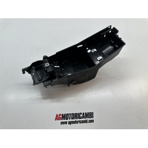 PLASTIC UNDER TAIL BATTERY HOLDER BMW G 310 R G310 R... 2