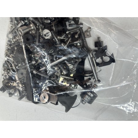 KIT SCREWS BOLTS BOLTS BMW G 310 R G310 R 2021-2025