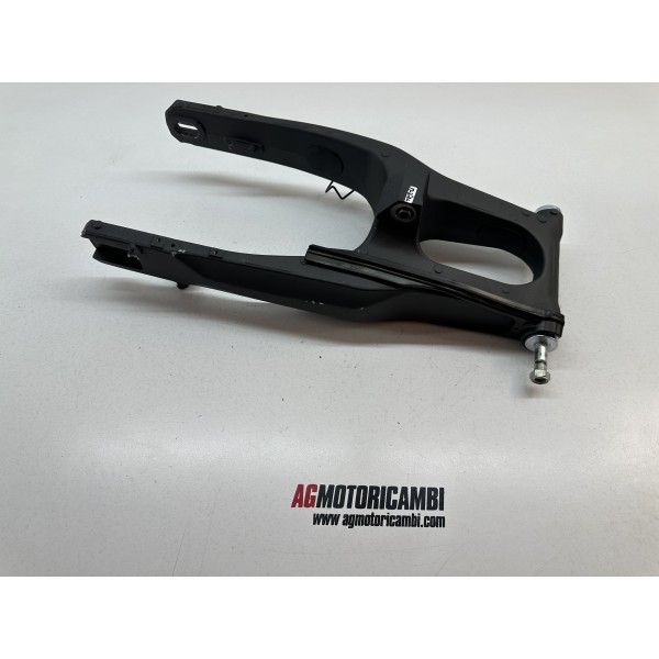 BASCULANTE TRASERO YAMAHA TENERE 700 2022-2024