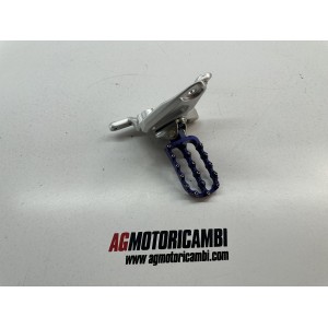 ESTRIBERA IZQUIERDA YAMAHA TENERE 700 2022-2024