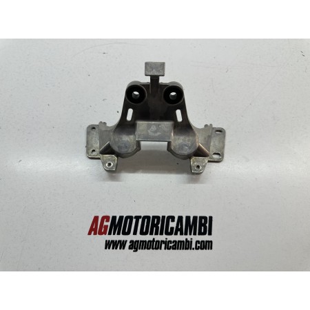 STAFFA SUPPORTO SERBATOIO YAMAHA TENERE 700 2022-2024
