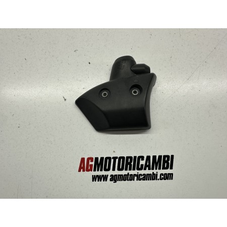 TAPA DE PLÁSTICO YAMAHA YZF R1 BIG BANG 2009-2011