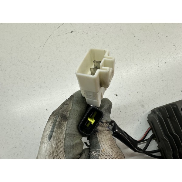 VOLTAGE REGULATOR SUZUKI BURGMAN 650 2003-2005