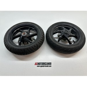PAR DE RUEDAS DELANTERAS TRASERAS PIAGGIO NRG POWER DD 50 2T