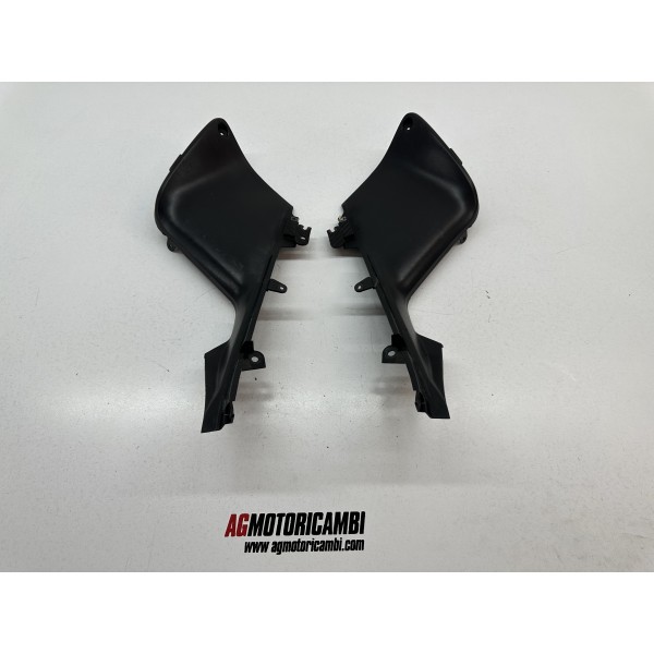 PLASTIC COVER TUNNEL FOOTREST RIGHT SX YAMAHA...