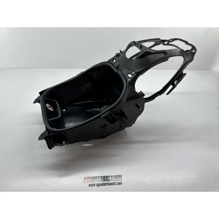 UNTER DEM SITZ HELMFACH YAMAHA TMAX T-MAX 500 2008-2011