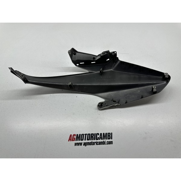 RIGHT FRONT FAIRING SIDE PANEL RIGHT YAMAHA...