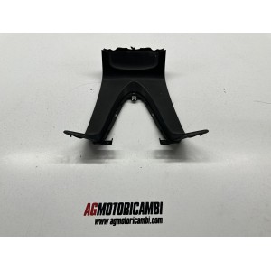 PLASTICA RETROSCUDO PEDANA YAMAHA TMAX T-MAX 500 2008-2011