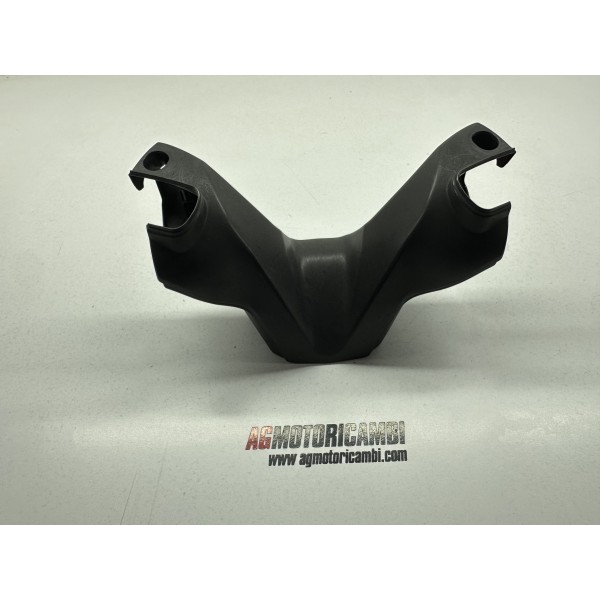 PLASTIC HANDLEBAR COVER KYMCO DOWNTOWN 300 I...