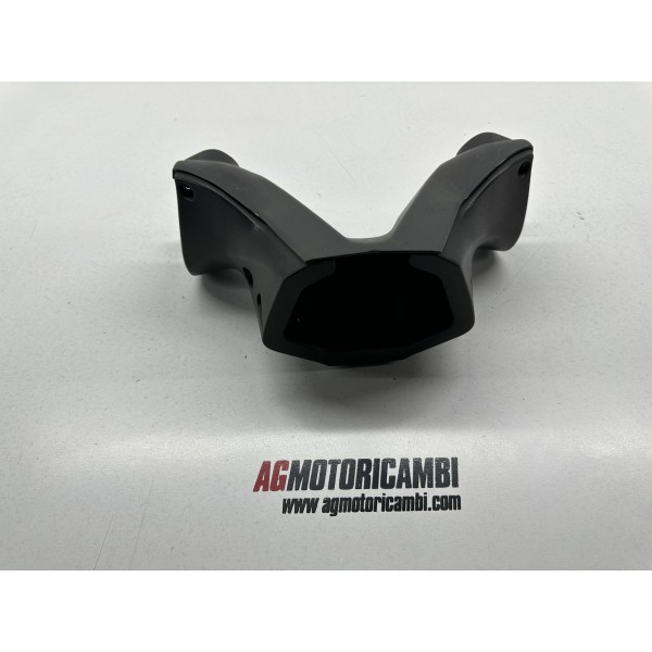 CACHE GUIDON PLASTIQUE KYMCO DOWNTOWN 300 I ABS...