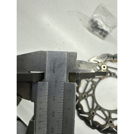 PAR DE DISCOS DE FRENO DELANTEROS YAMAHA YZF R1 BIG BANG 2009-2011-2014