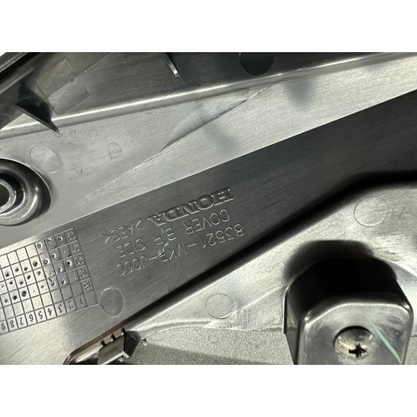 PLASTICA COVER SERBATOIO SELLA DX HONDA CBR 500...
