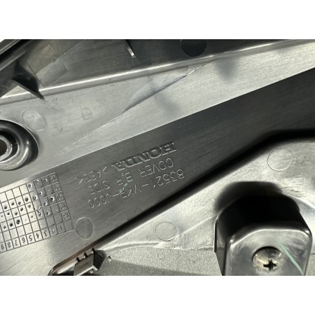 COUVERCLE DE RÉSERVOIR EN PLASTIQUE SIÈGE DROIT HONDA CBR 500 R 2019-2023