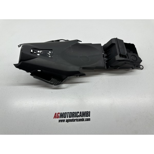 PLASTICA SOTTO CODA PARAFANGO HONDA CBR 500 R...
