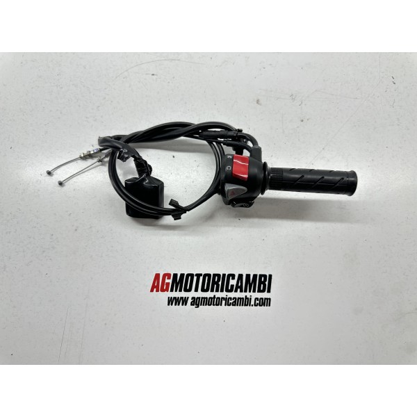 DEVIOLUCI COMMUATORE DESTRO DX HONDA CBR 500 R...