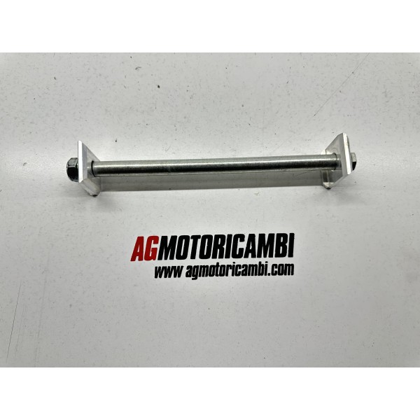 REAR WHEEL AXLE PIN HONDA CBR 500 R 500R...