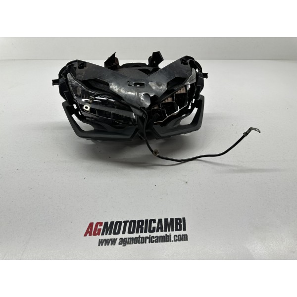 SCHEINWERFER VORNE KAPUTT HONDA CBR 500 R...