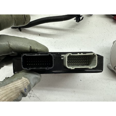 HONDA CBR 500 R KIT CERRADURA LLAVE 2019-2022-2023