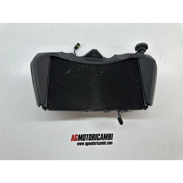 RADIATORE CON ELETTROVENTOLA DX SX DUCATI...