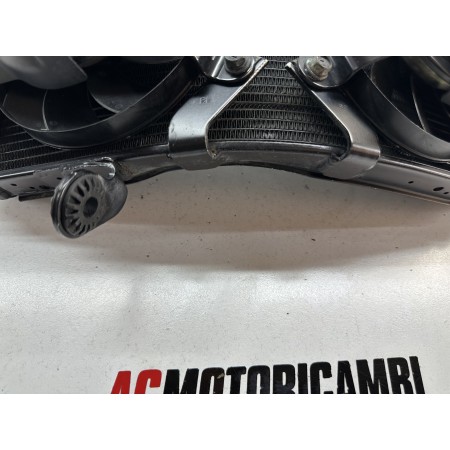 KÜHLER MIT ELEKTRISCHEM LÜFTER RECHTS DUCATI MONSTER 1200 S 2014-2016