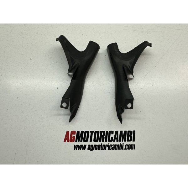 PLASTICA COVER TELAIETTO POSTERIORE DX SX...