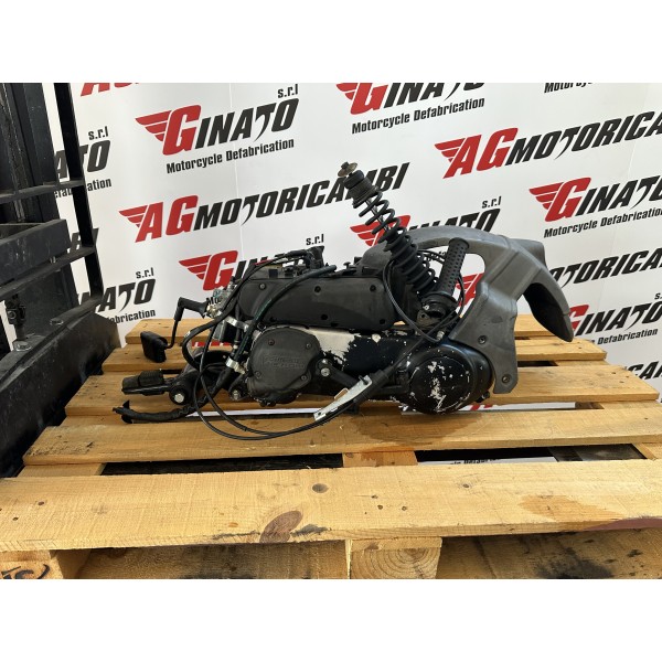 BLOCCO MOTORE COMPLETO PIAGGIO NRG POWER DD 50...