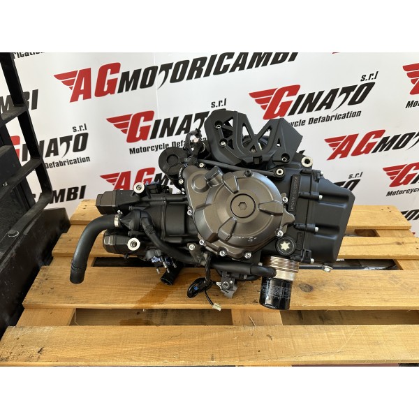 BLOCCO MOTORE COMPLETO M417E YAMAHA TENERE 700...