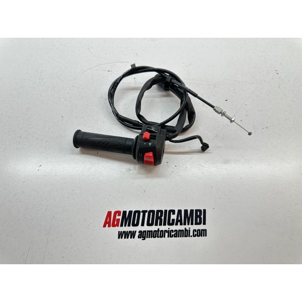 INTERRUPTOR DESVIADOR DERECHO BENELLI BN 125...