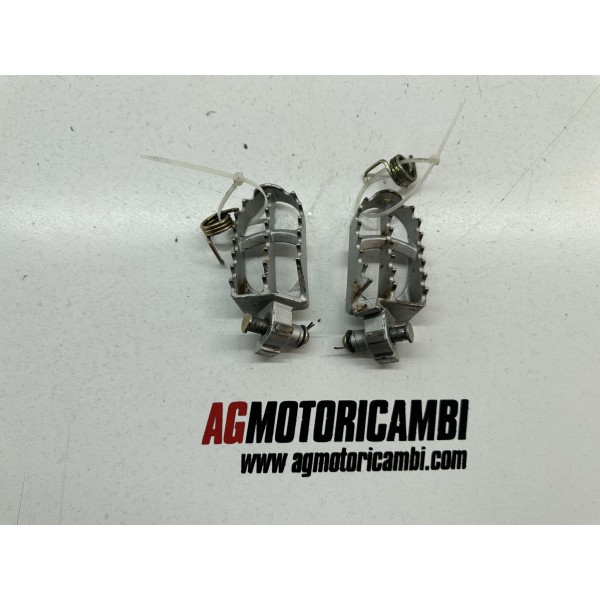 RIGHT LEFT FOOT PEDALS HUSQVARNA SM 125 SMS 2T...