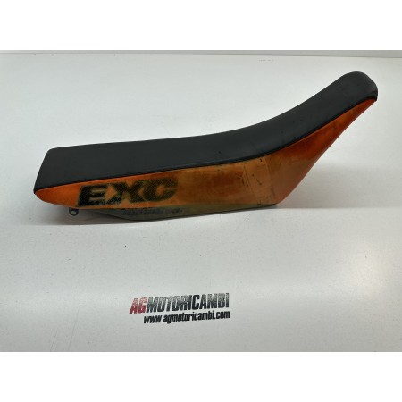 SADDLE SEAT TO BE COVERED KTM EXC 400 SUPER MOTARD 2002-2004