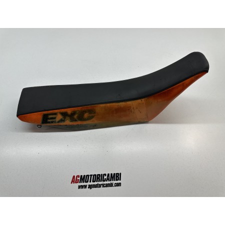 SADDLE SEAT TO BE COVERED KTM EXC 400 SUPER MOTARD 2002-2004