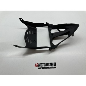 PLASTICA PUNTALE CALANDRA RADIATORE APRILIA RS 50 2T... 2