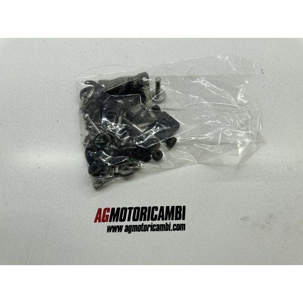 KIT SCHRAUBEN DUCATI MULISTRADA 620 ie...
