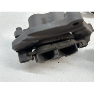 PAIR FRONT BRAKE CALIPERS YAMAHA MAJESTY 400 YP 400... 2