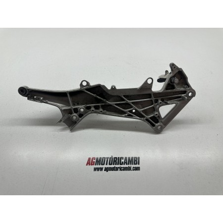REPOSE-PIED DROIT HONDA PAN EUROPEAN ST1300 SC51 2002-2012
