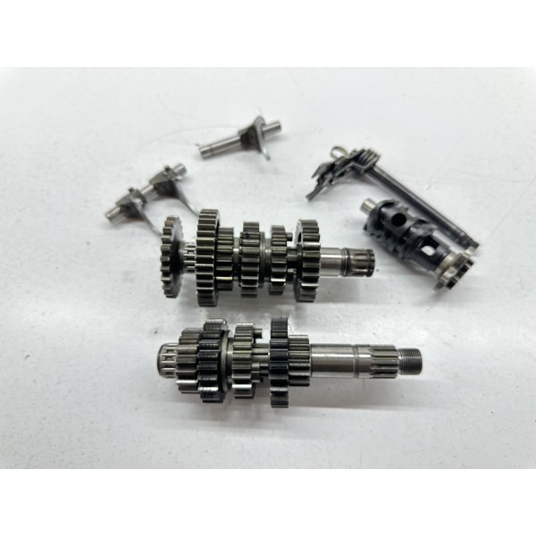 KOMPLETTER GETRIEBESATZ KAWASAKI KLR 600 B...