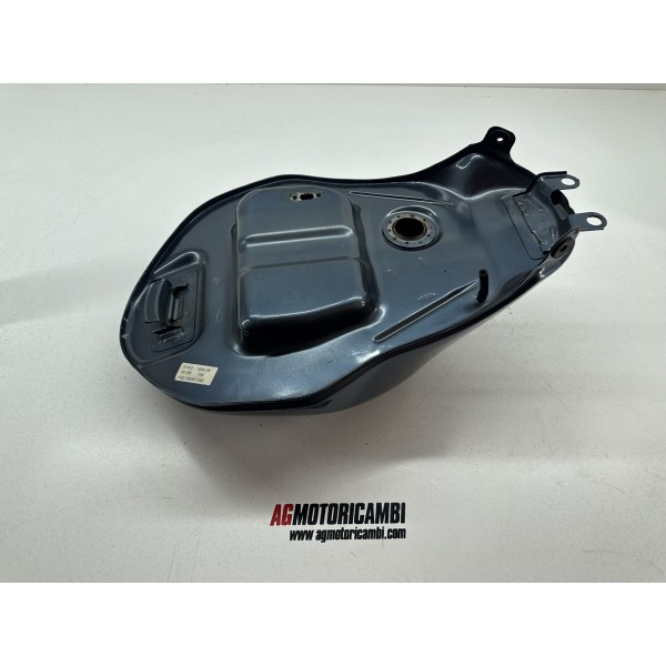 RÉSERVOIR D'ESSENCE SUZUKI GSF BANDIT 1200 S...