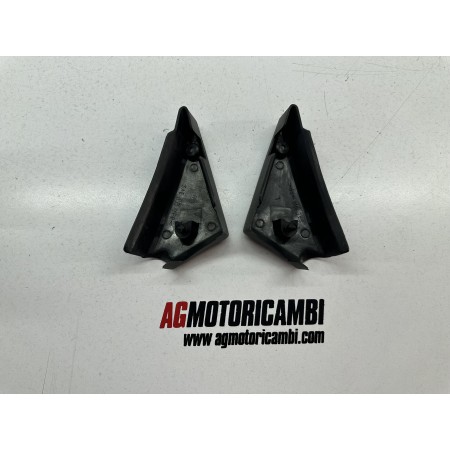 PAIRE DE COUVERCLES DE CADRE AVANT PLASTIQUE SUZUKI GSF BANDIT 1200 S 1996-2000 GV75A