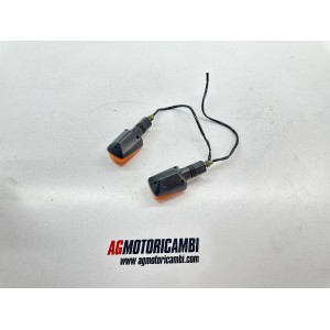 PAAR VORDERE BLINKER SUZUKI GSF BANDIT 1200 S 1996-2000... 2