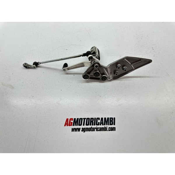 LEFT PILOT FOOTBOARD LEFT GEARBOX SUZUKI GSF...