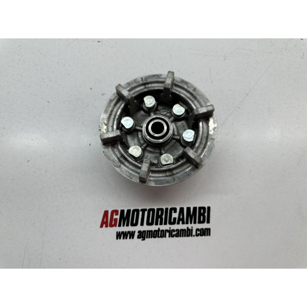 REAR WHEEL SPROCKET HUB SUZUKI GSF BANDIT 1200...