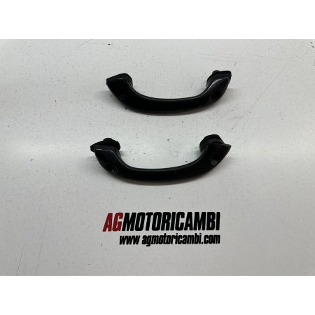 PAAR HINTERE BEIFAHRERGRIFFE SUZUKI GSF BANDIT 1200 S 1996-2000 GV75A