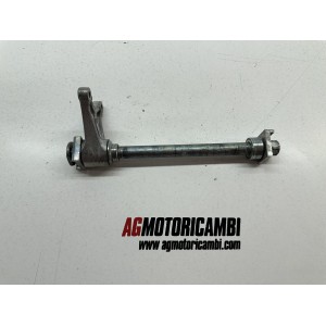 AXE DE ROUE ARRIERE SUZUKI GSF BANDIT 1200 S 1996-2000 GV75A