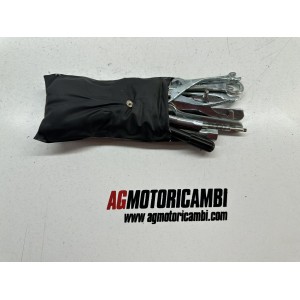 WERKZEUGSATZ GEBRAUCH UND WARTUNG SUZUKI SV 650...