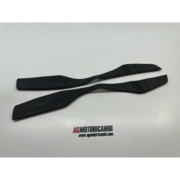 PAIR RUBBER FOOTPEG MATS SUZUKI BURGMAN 400 K7...