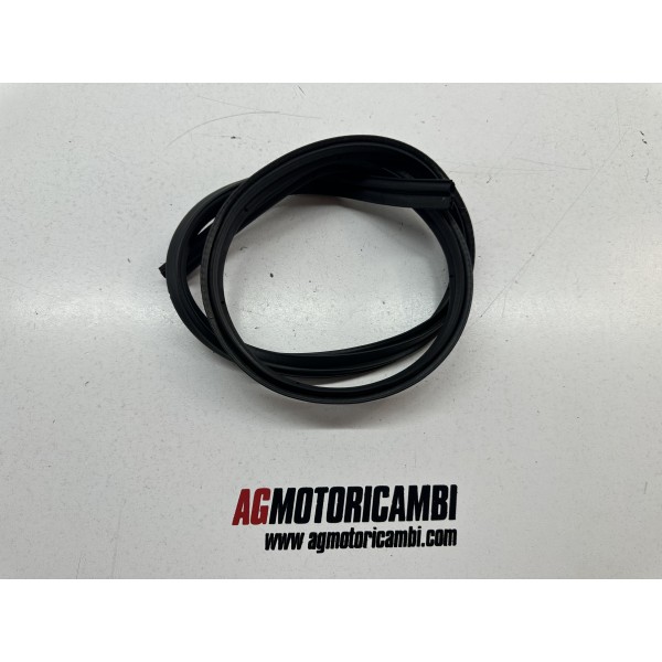 DICHTUNG UNTER SITZ SUZUKI BURGMAN 400 K7...